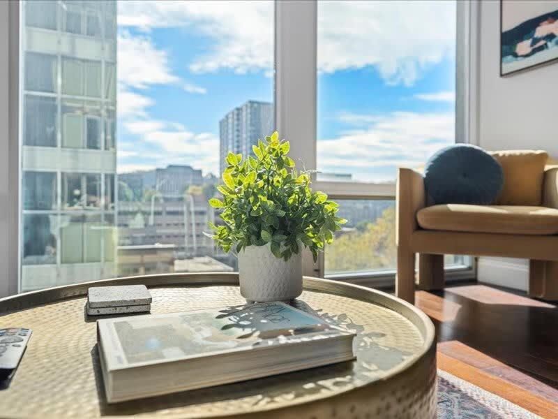 Cozysuites Modern 1Br, Ppg Paints Arena, Pitts Pittsburgh Exteriör bild