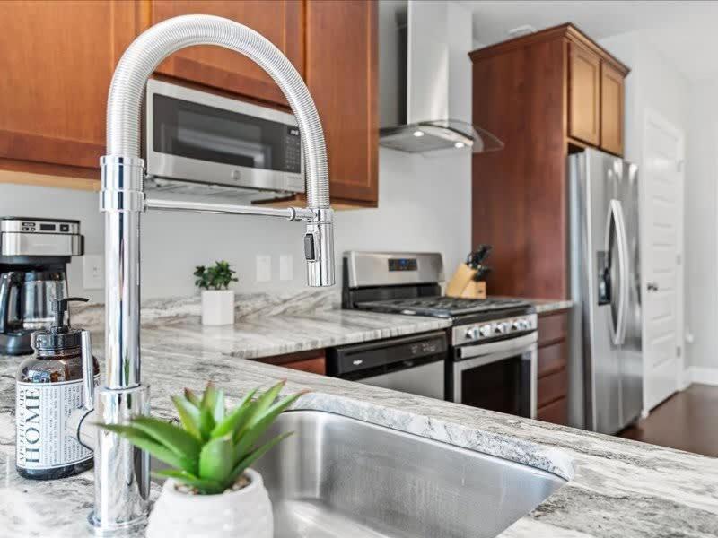 Cozysuites Modern 1Br, Ppg Paints Arena, Pitts Pittsburgh Exteriör bild