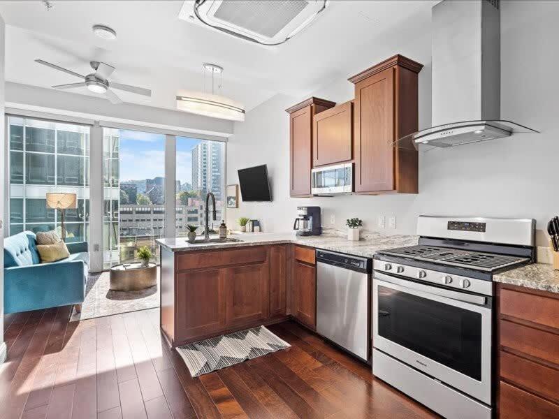 Cozysuites Modern 1Br, Ppg Paints Arena, Pitts Pittsburgh Exteriör bild